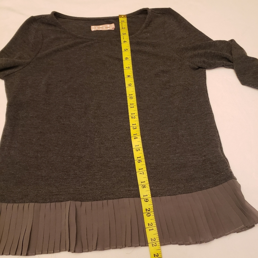 Gray Sweater with Pleated Ruffle Bottom - Picture 9 of 12
